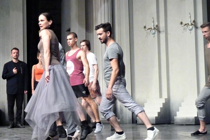 Tangolita táncra perdült