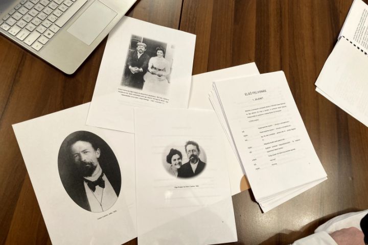 Elindult következő bemutatónk, a Kezed örökké szorítom olvasópróbája