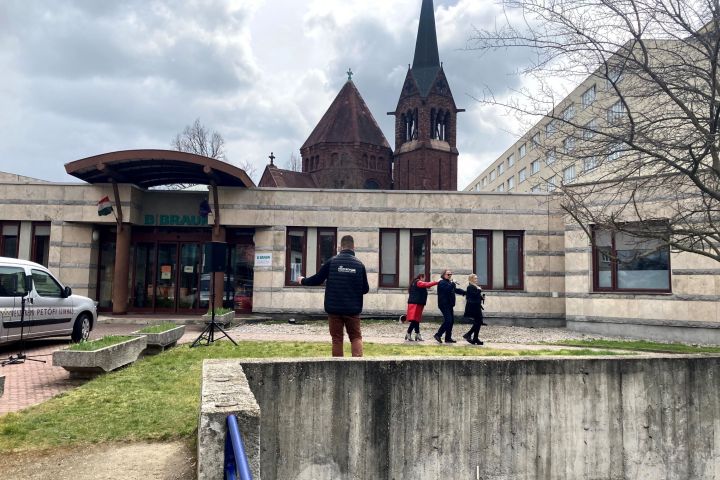 Mi kulturszurival „oltunk”!